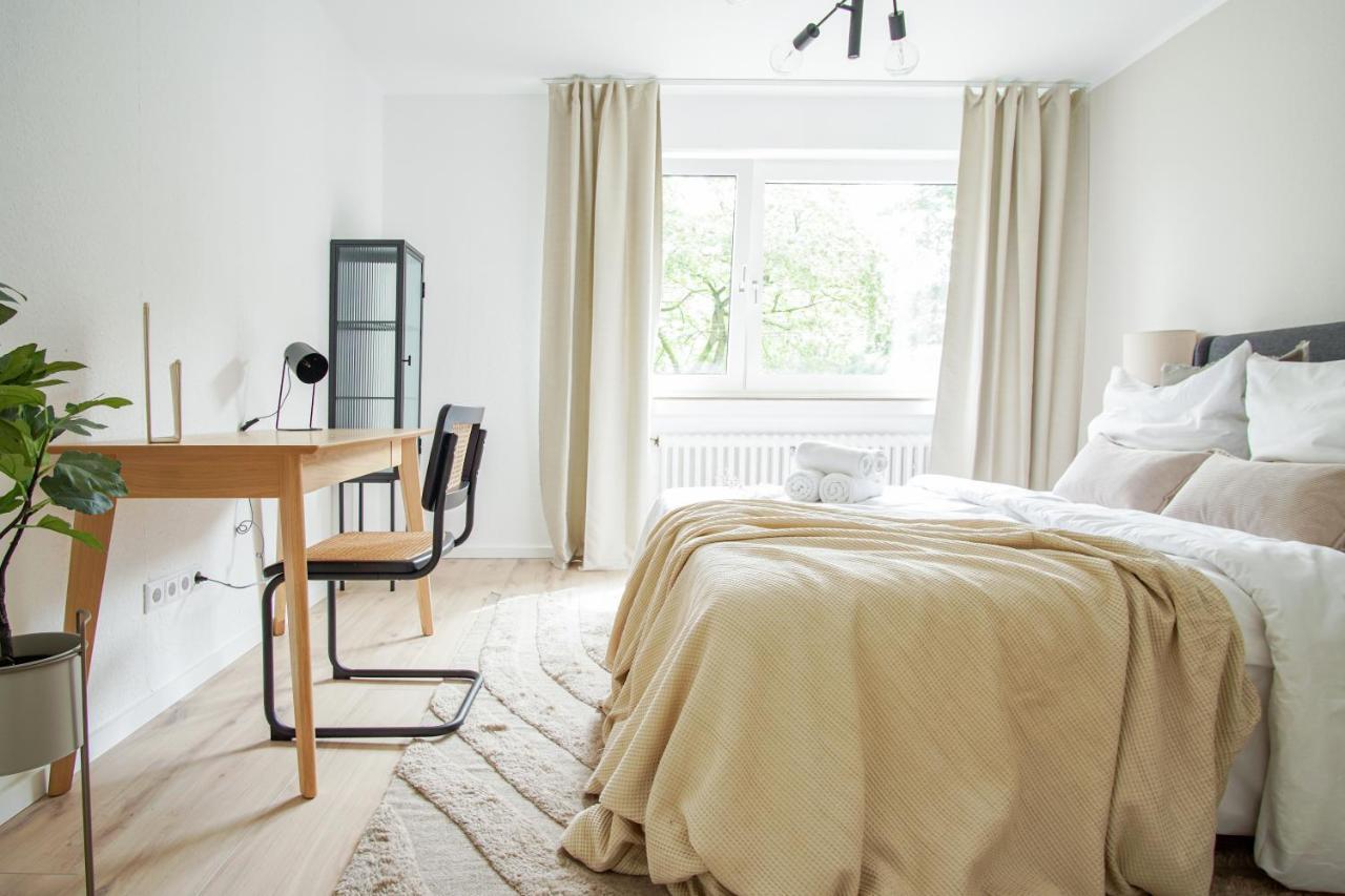 Homefy Feel-Good Apartment - Own Parking, Balcony And Garden Essen Exterior photo