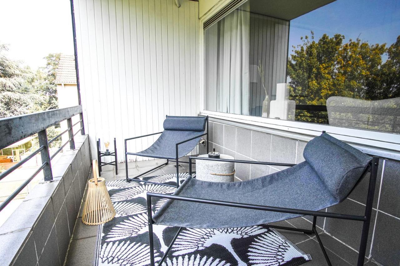 Homefy Feel-Good Apartment - Own Parking, Balcony And Garden Essen Exterior photo