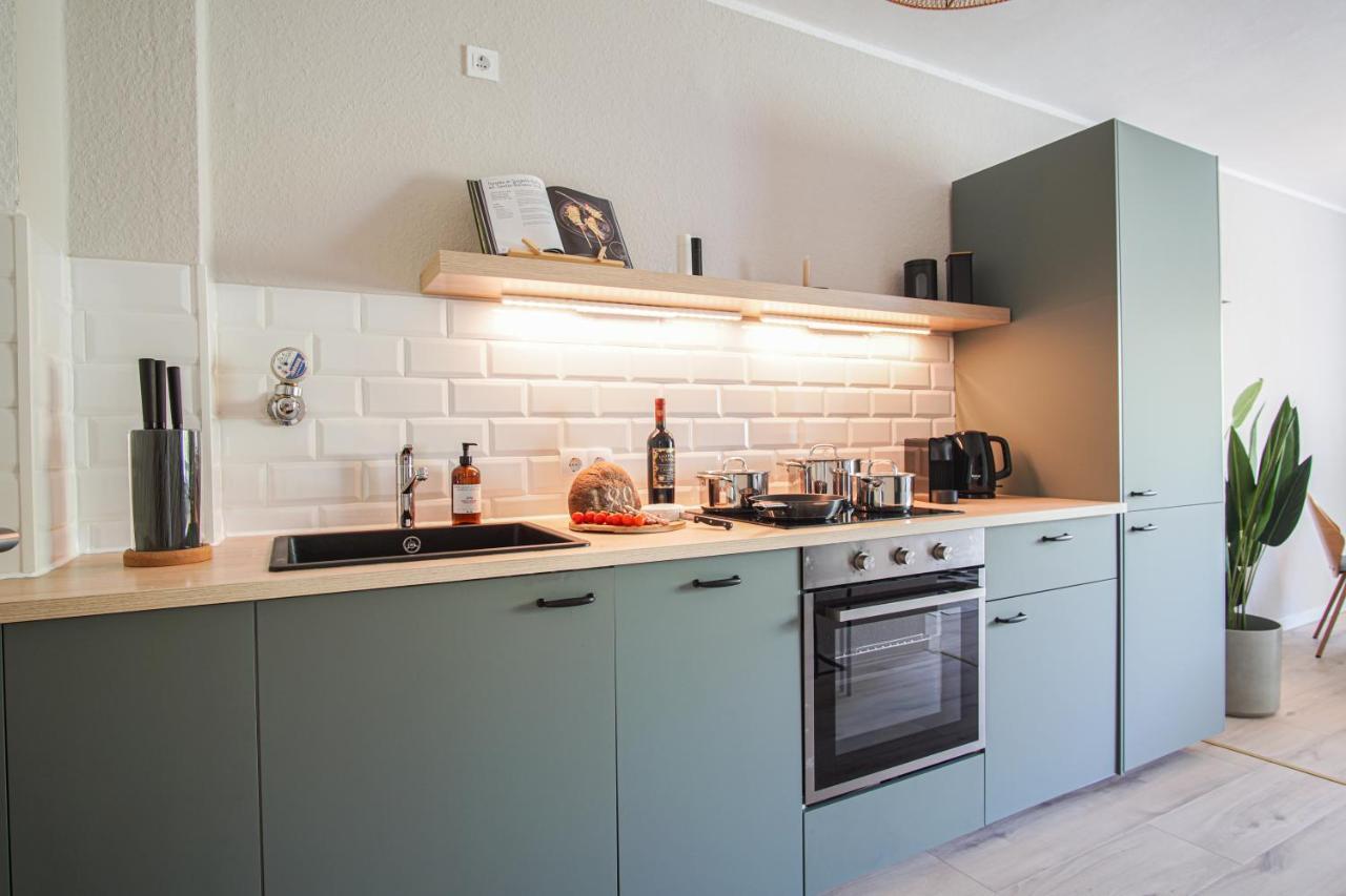 Homefy Feel-Good Apartment - Own Parking, Balcony And Garden Essen Exterior photo