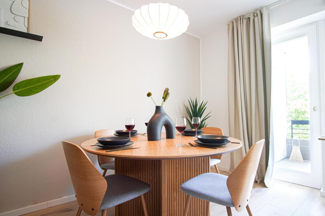 Homefy Feel-Good Apartment - Own Parking, Balcony And Garden Essen Exterior photo